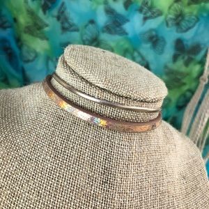 🧚🏼‍♂️rose gold choker set